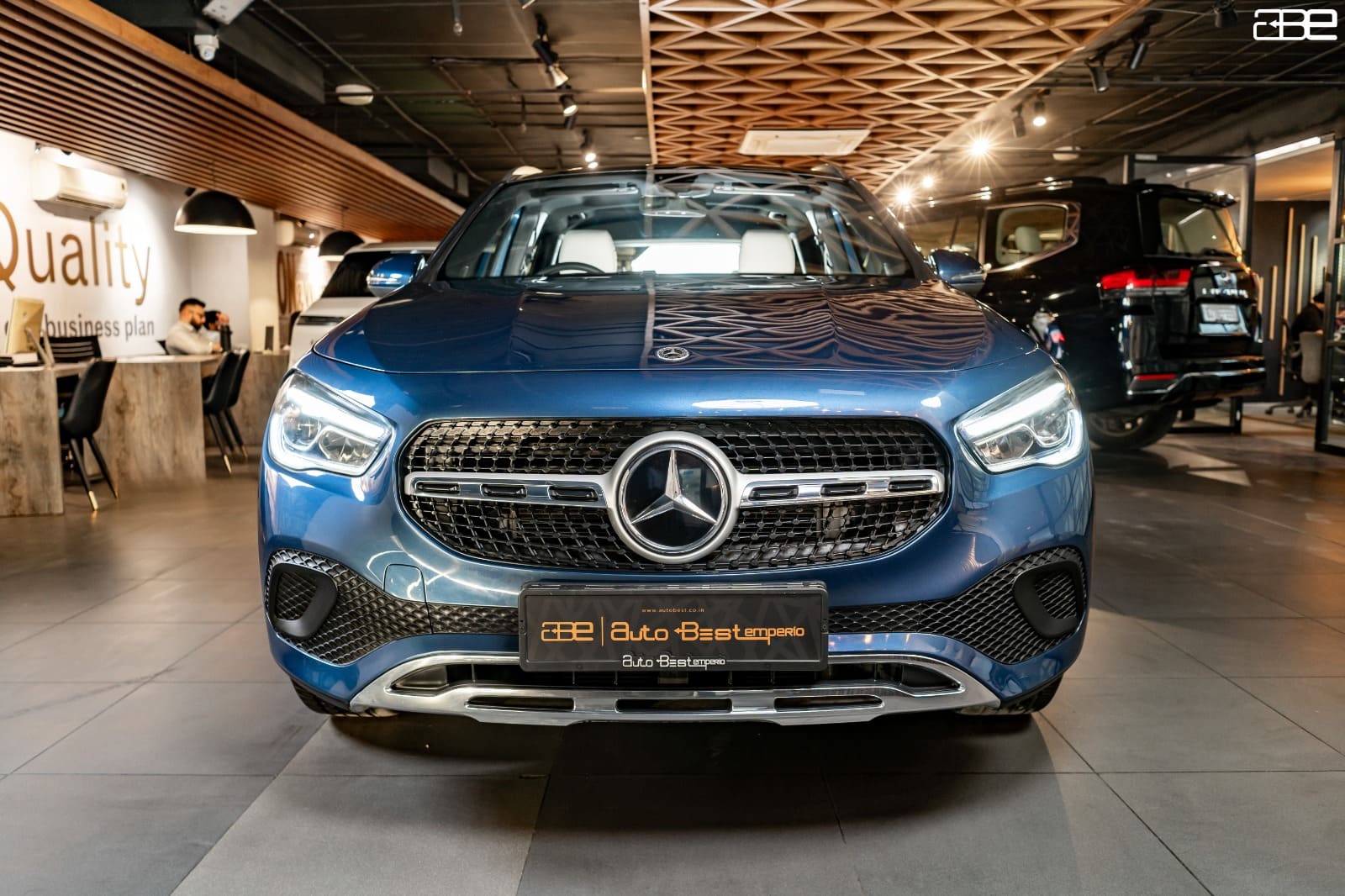 Mercedes-Benz GLA 200 1.4 L