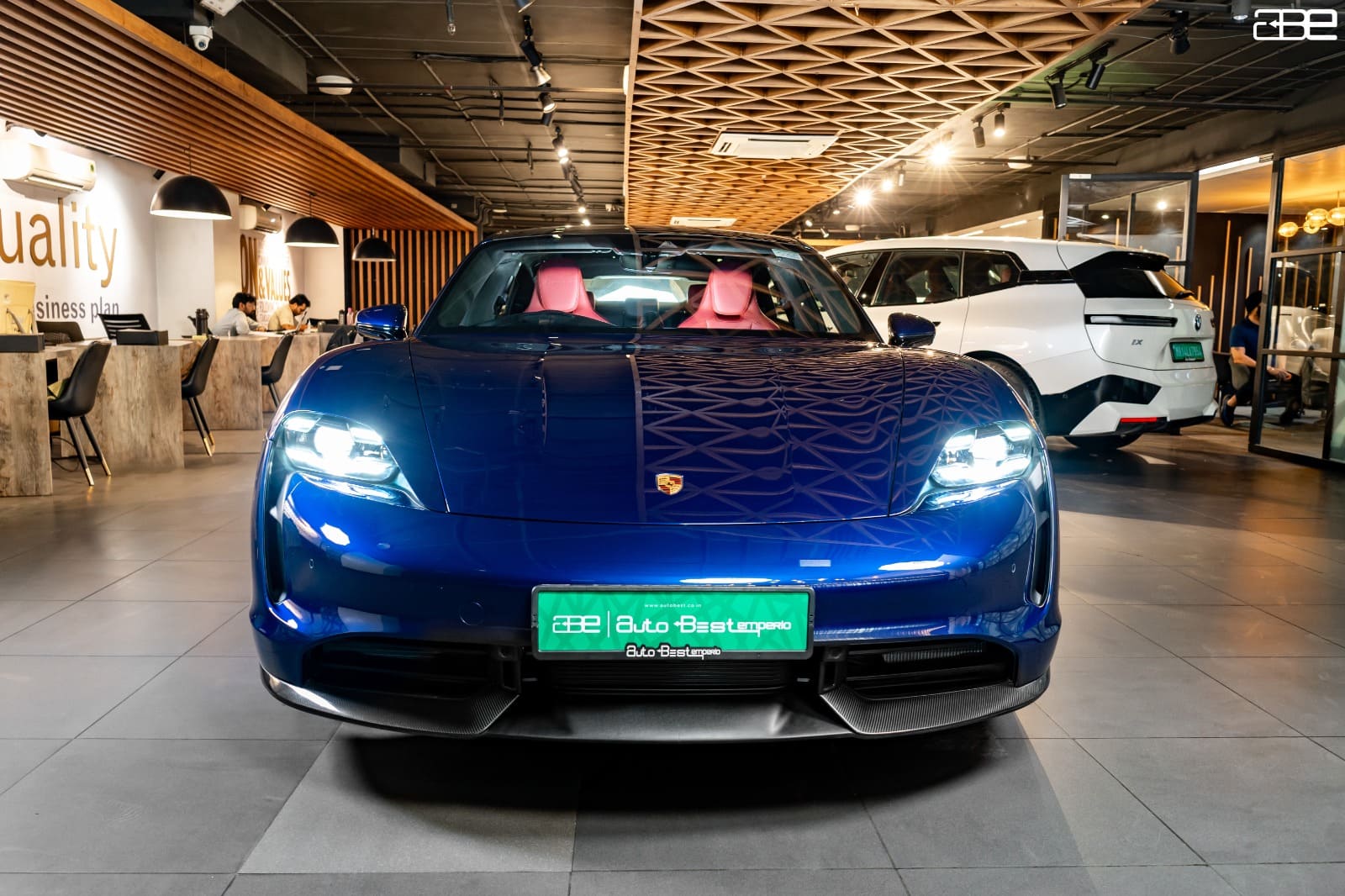 Porsche TAYCAN TURBO S